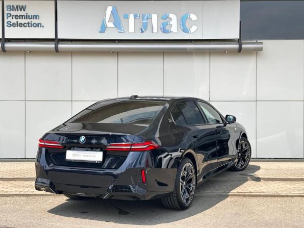 BMW 5 серии VIII (G60/G61/G68) с пробегом 2025 года, цена 7 700 000 рублей, 5613 км, седан, Автокод Объявления