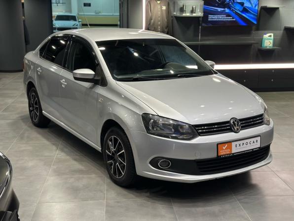 Volkswagen Polo V с пробегом 2013 года, цена 650 000 рублей, 201166 км, седан, Автокод Объявления