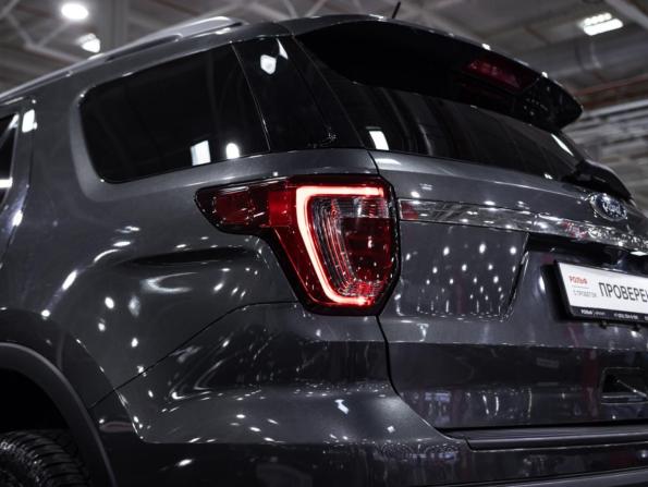 Ford Explorer V Рестайлинг 2 с пробегом 2018 года, цена 3 069 585 рублей, 132349 км, внедорожник, Автокод Объявления