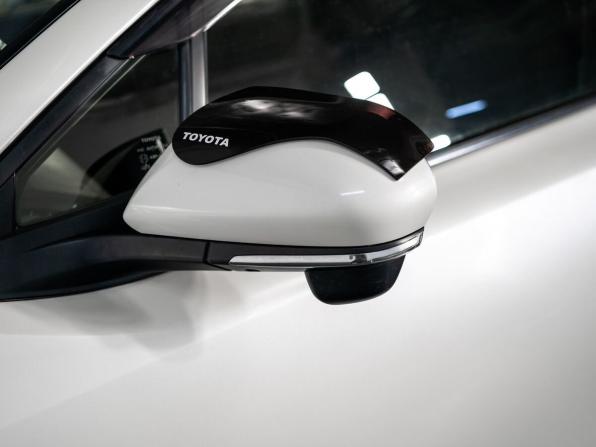 Toyota C-HR I с пробегом 2019 года, цена 1 650 000 рублей, 96904 км, внедорожник, Автокод Объявления