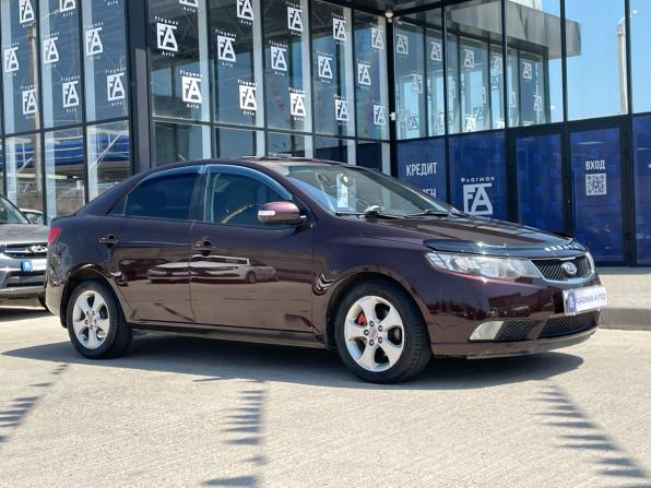 Kia Cerato II с пробегом 2010 года, цена 850 000 рублей, 248000 км, седан, Автокод Объявления