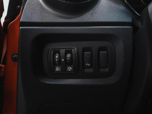Renault Kaptur I с пробегом 2017 года, цена 1 350 000 рублей, 112897 км, внедорожник, Автокод Объявления