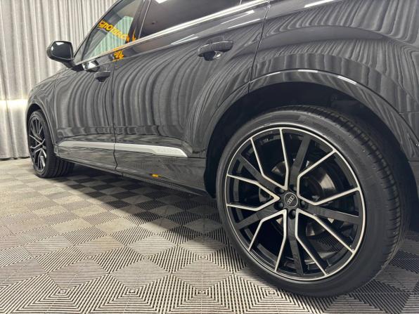 Audi Q7 II (4M) Рестайлинг с пробегом 2022 года, цена 9 590 000 рублей, 24286 км, внедорожник, Автокод Объявления