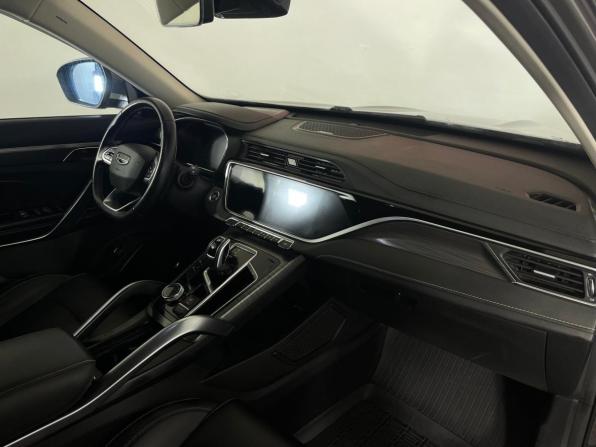 Geely Atlas Pro с пробегом 2022 года, цена 2 060 000 рублей, 52092 км, внедорожник, Автокод Объявления