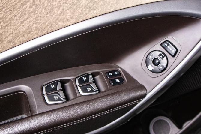 Hyundai Santa Fe III с пробегом 2013 года, цена 2 159 000 рублей, 222000 км, внедорожник, Автокод Объявления