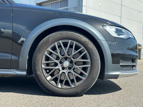 Audi A6 allroad III (C7) Рестайлинг с пробегом 2016 года, цена 2 910 000 рублей, 195574 км, универсал, Автокод Объявления