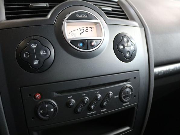 Renault Megane II Рестайлинг с пробегом 2008 года, цена 420 000 рублей, 186295 км, седан, Автокод Объявления
