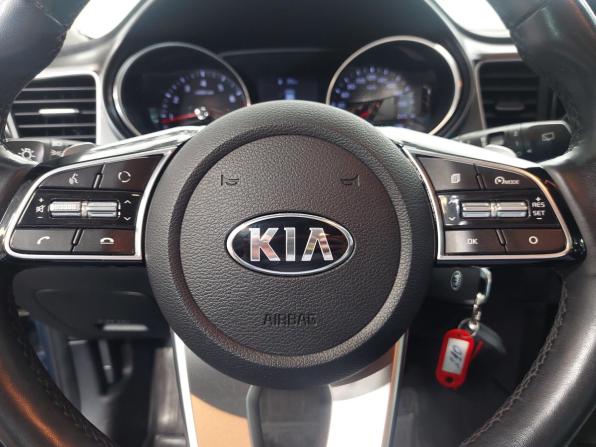 Kia Ceed III с пробегом 2020 года, цена 1 820 000 рублей, 61332 км, хэтчбек, Автокод Объявления