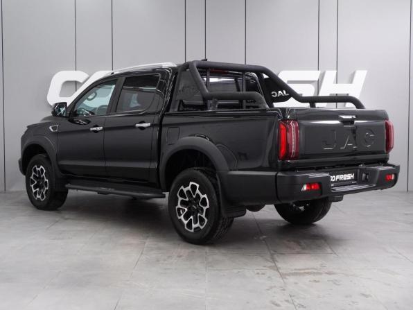 JAC T9 с пробегом 2024 года, цена 2 999 000 рублей, 41220 км, offers.body_type.unknown, Автокод Объявления
