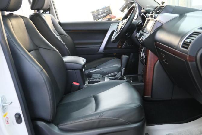 Toyota Land Cruiser Prado 150 Series Рестайлинг 1 с пробегом 2015 года, цена 4 529 000 рублей, 143000 км, внедорожник, Автокод Объявления