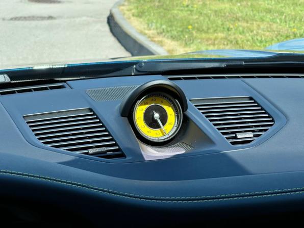 Porsche 911 VIII (992) с пробегом 2024 года, цена 29 500 000 рублей, 4983 км, купе, Автокод Объявления