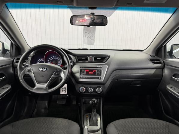 Kia Rio III Рестайлинг с пробегом 2016 года, цена 1 237 000 рублей, 101224 км, седан, Автокод Объявления
