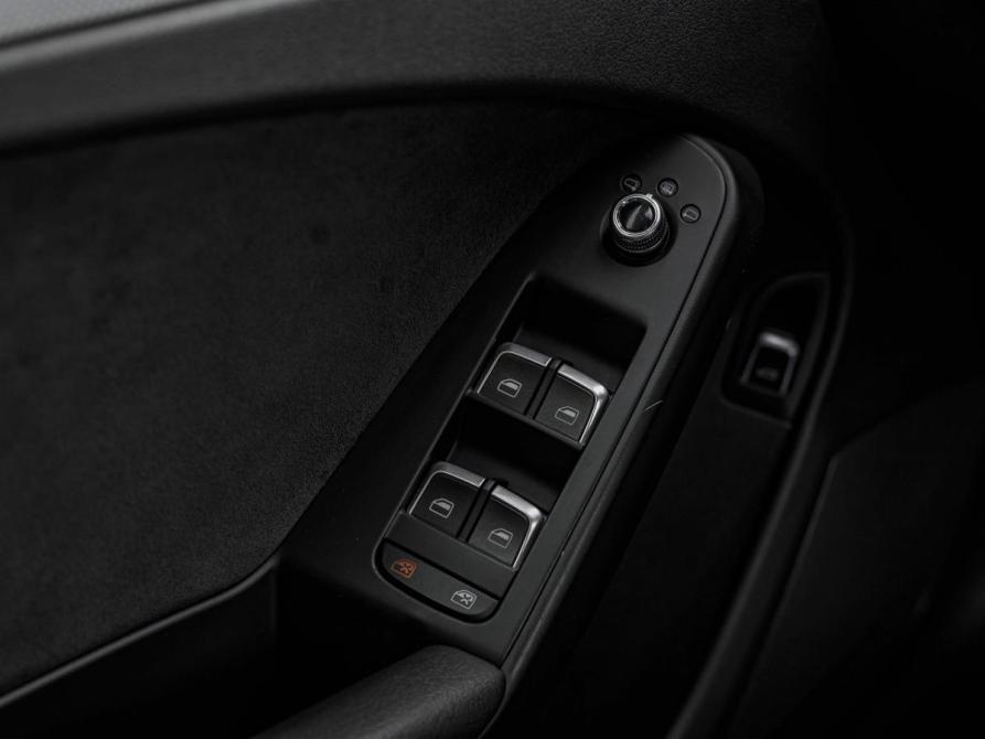 Audi A4 IV (B8) Рестайлинг Санкт-Петербург  - изображение 9