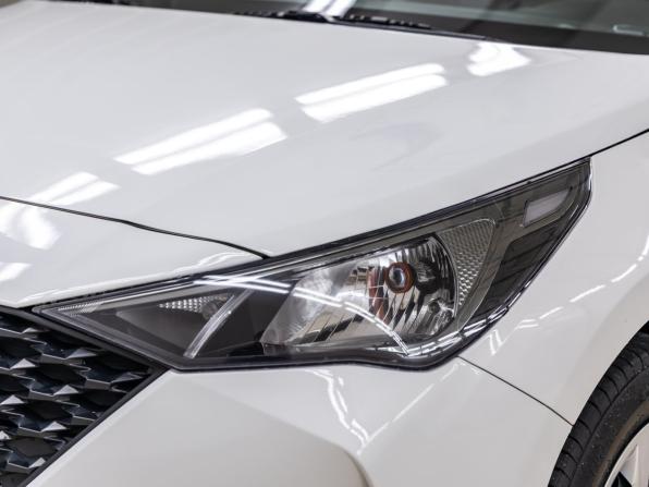 Hyundai Solaris II Рестайлинг с пробегом 2021 года, цена 1 478 000 рублей, 126067 км, седан, Автокод Объявления