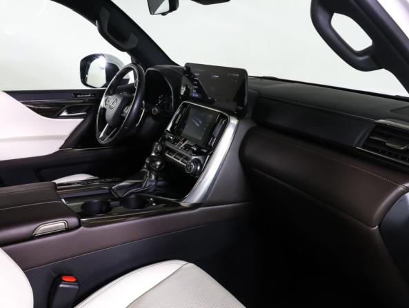 Lexus LX IV с пробегом 2022 года, цена 15 500 000 рублей, 6088 км, внедорожник, Автокод Объявления