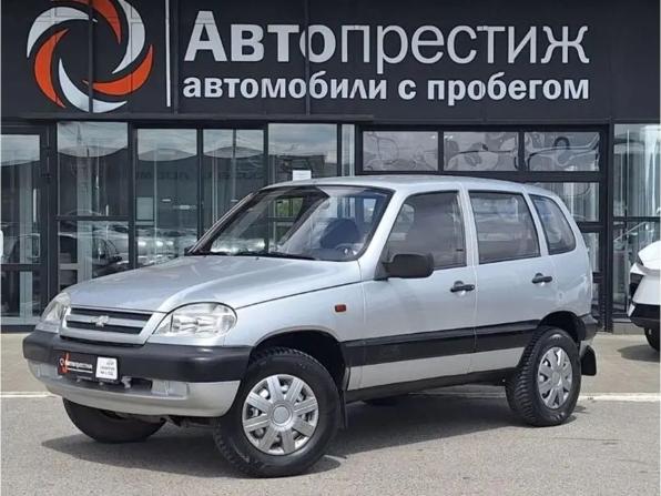 Chevrolet Niva I с пробегом 2006 года, цена 380 000 рублей, 196152 км, внедорожник, Автокод Объявления