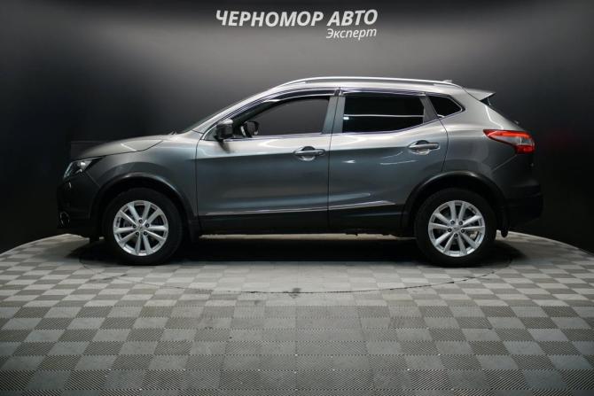 Nissan Qashqai II с пробегом 2017 года, цена 1 690 000 рублей, 160500 км, внедорожник, Автокод Объявления