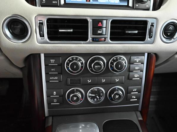 Land Rover Range Rover III Рестайлинг 2 с пробегом 2012 года, цена 2 390 000 рублей, 265084 км, внедорожник, Автокод Объявления