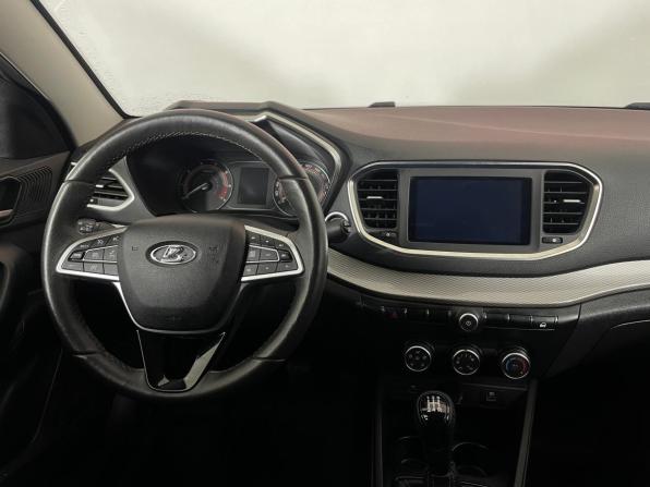Lada (ВАЗ) Vesta I Рестайлинг (NG) с пробегом 2023 года, цена 1 231 000 рублей, 42098 км, седан, Автокод Объявления