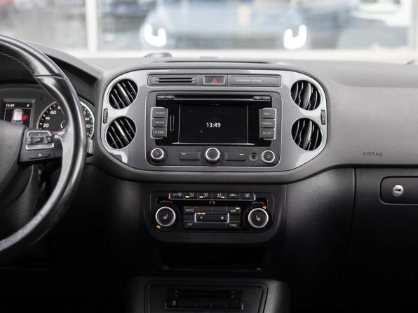 Volkswagen Tiguan I Рестайлинг с пробегом 2015 года, цена 1 750 000 рублей, 179560 км, внедорожник, Автокод Объявления