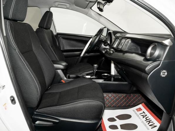 Toyota RAV4 IV (XA40) Рестайлинг с пробегом 2017 года, цена 2 149 500 рублей, 219522 км, внедорожник, Автокод Объявления