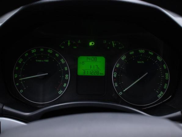 Skoda Octavia II (A5) с пробегом 2008 года, цена 448 000 рублей, 311226 км, лифтбек, Автокод Объявления