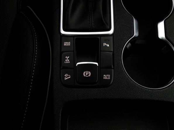 Kia Sportage IV Рестайлинг с пробегом 2021 года, цена 2 891 295 рублей, 63303 км, внедорожник, Автокод Объявления