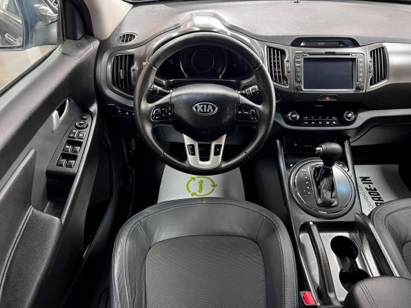 Kia Sportage III с пробегом 2013 года, цена 1 395 000 рублей, 207102 км, внедорожник, Автокод Объявления