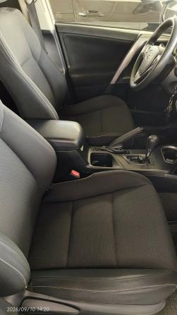 Toyota RAV4 IV (XA40) Рестайлинг с пробегом 2015 года, цена 2 050 000 рублей, 123000 км, внедорожник, Автокод Объявления