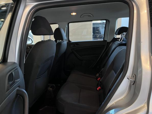 Skoda Yeti I Рестайлинг с пробегом 2015 года, цена 1 325 000 рублей, 178693 км, внедорожник, Автокод Объявления