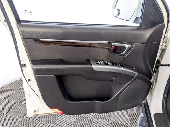 Hyundai Santa Fe II Рестайлинг с пробегом 2012 года, цена 1 295 000 рублей, 248634 км, внедорожник, Автокод Объявления