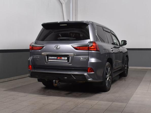 Lexus LX III Рестайлинг 2 с пробегом 2018 года, цена 8 549 995 рублей, 186670 км, внедорожник, Автокод Объявления