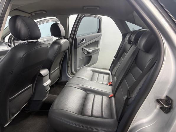 Ford Mondeo IV с пробегом 2008 года, цена 900 000 рублей, 338249 км, седан, Автокод Объявления