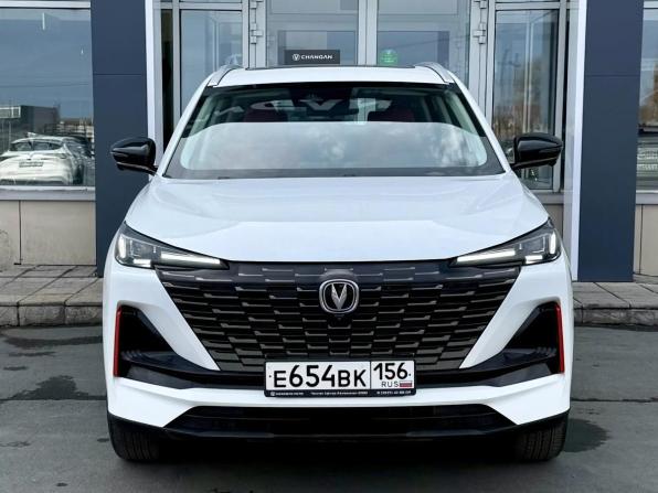 Changan CS55 Plus II Рестайлинг с пробегом 2023 года, цена 1 999 000 рублей, 3500 км, внедорожник, Автокод Объявления