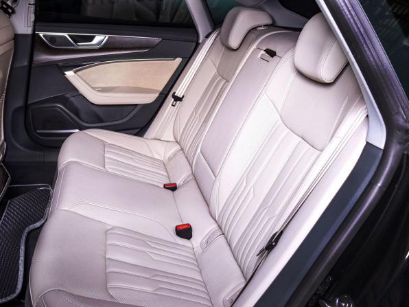 Audi A7 II (4K) с пробегом 2019 года, цена 7 299 000 рублей, 13986 км, лифтбек, Автокод Объявления