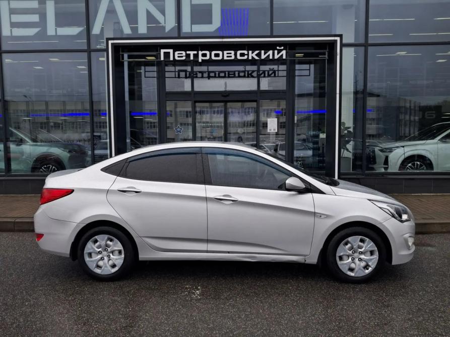 Hyundai Solaris I Рестайлинг Санкт-Петербург  - изображение 5