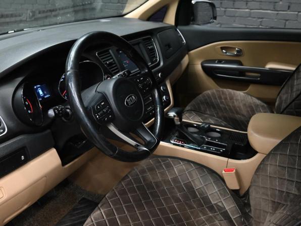 Kia Carnival III с пробегом 2019 года, цена 2 910 000 рублей, 140250 км, минивэн, Автокод Объявления