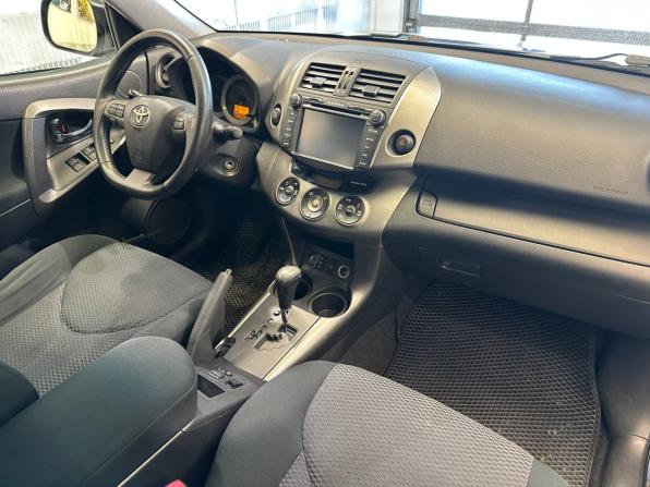 Toyota RAV4 III (XA30) Рестайлинг с пробегом 2010 года, цена 1 325 000 рублей, 263537 км, внедорожник, Автокод Объявления