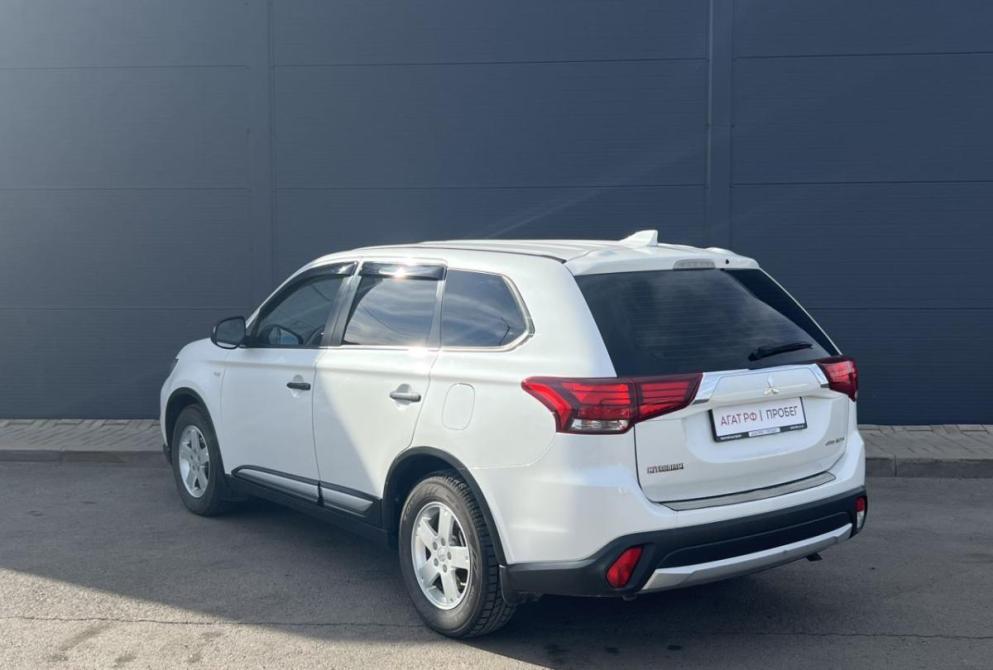 Mitsubishi Outlander III Рестайлинг 2 Красноярск  - изображение 15