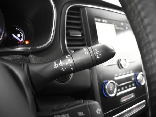 Renault Megane IV с пробегом 2018 года, цена 1 209 900 рублей, 181108 км, универсал, Автокод Объявления