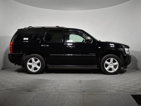 Chevrolet Tahoe III с пробегом 2013 года, цена 1 990 000 рублей, 182000 км, внедорожник, Автокод Объявления
