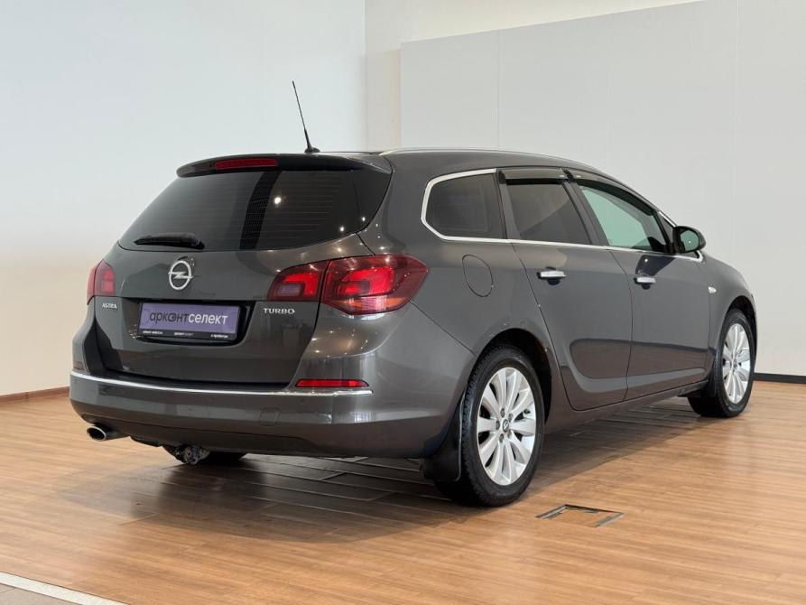 Opel Astra J Рестайлинг Волгоград  - изображение 4