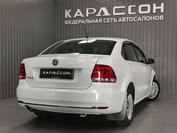 Volkswagen Polo V Рестайлинг с пробегом 2016 года, цена 995 000 рублей, 104662 км, седан, Автокод Объявления
