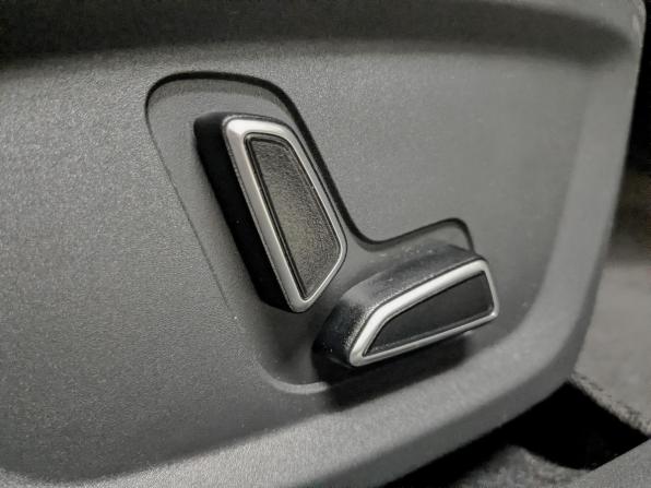 Changan UNI-V I с пробегом 2024 года, цена 2 150 000 рублей, 41195 км, лифтбек, Автокод Объявления