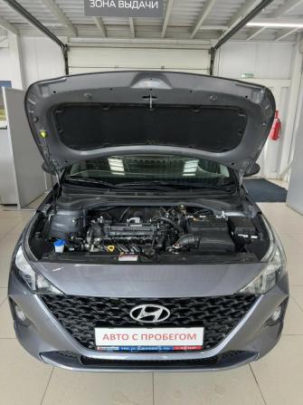 Hyundai Solaris II Рестайлинг с пробегом 2021 года, цена 1 438 000 рублей, 105000 км, седан, Автокод Объявления
