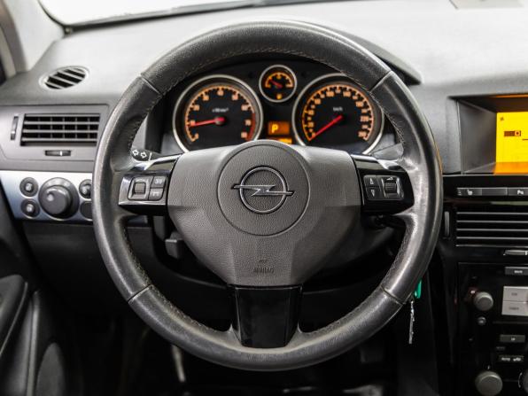 Opel Astra H Рестайлинг с пробегом 2008 года, цена 678 000 рублей, 135361 км, хэтчбек, Автокод Объявления