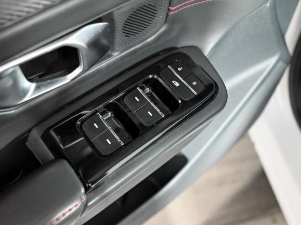JETOUR Dashing I с пробегом 2023 года, цена 1 800 000 рублей, 71678 км, внедорожник, Автокод Объявления