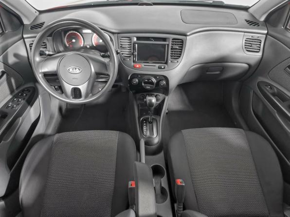 Kia Rio II Рестайлинг с пробегом 2010 года, цена 559 000 рублей, 153996 км, хэтчбек, Автокод Объявления