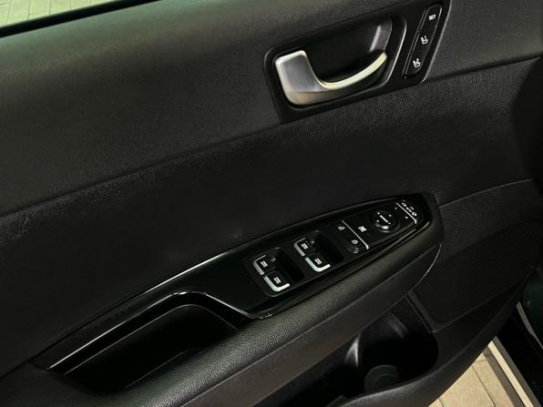 Kia Optima IV с пробегом 2018 года, цена 1 967 000 рублей, 92300 км, седан, Автокод Объявления