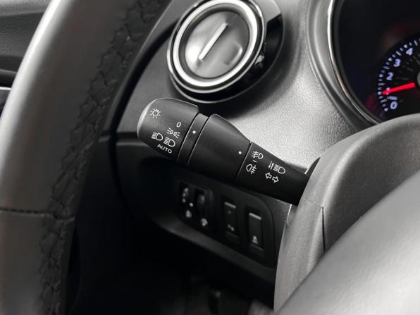 Renault Kaptur I с пробегом 2017 года, цена 1 375 000 рублей, 143742 км, внедорожник, Автокод Объявления